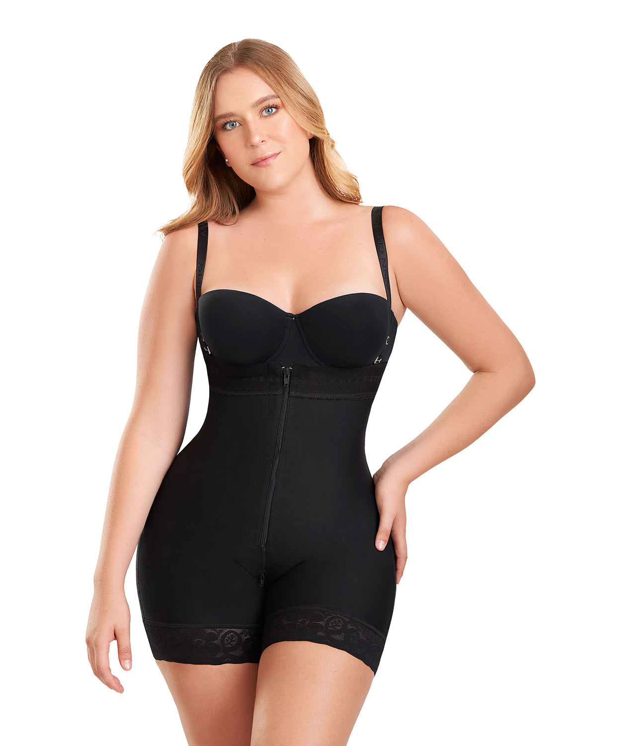Faja strapless tipo short con control abdomen y efecto levanta glúteos – Ann Chery 1102