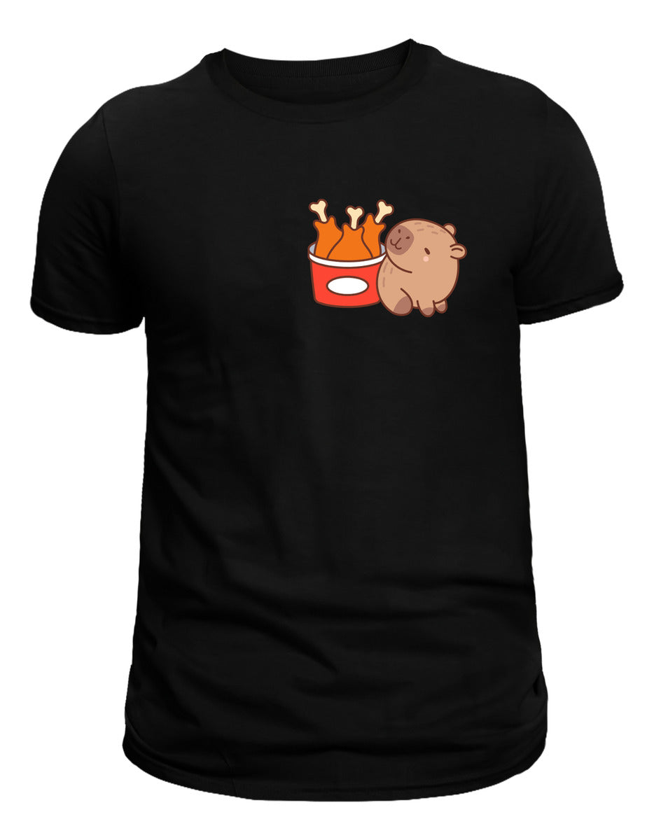 Playera Negra Hombre – Capibara con Pollo Frito | Minimalismo Urbano